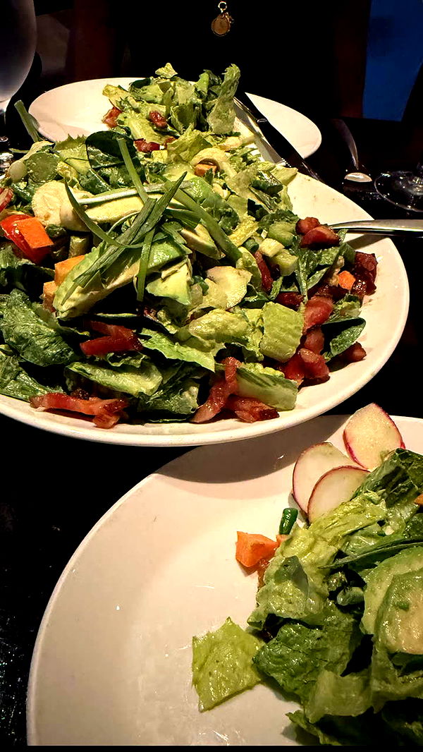 mia_sweitz image ~ Altpins