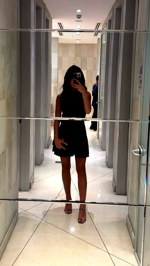 mia_sweitz image ~ Altpins