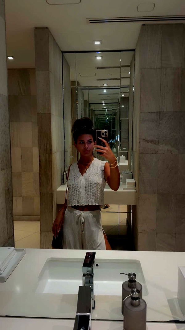 mia_sweitz image ~ Altpins