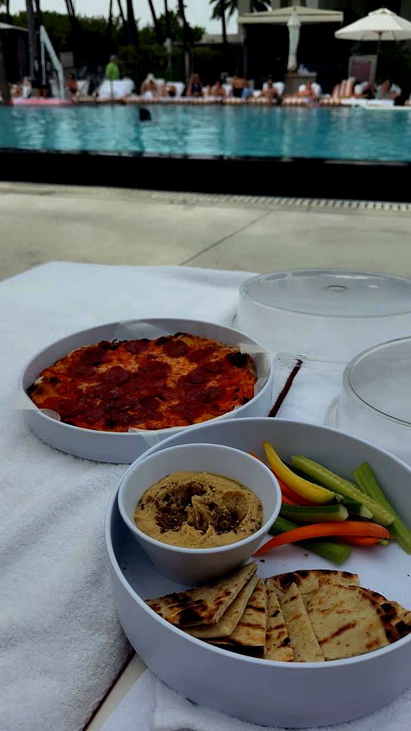 mia_sweitz image ~ Altpins