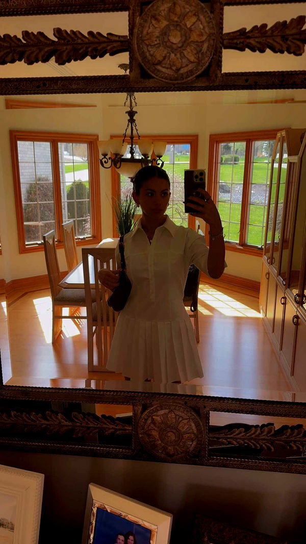 mia_sweitz image ~ Altpins