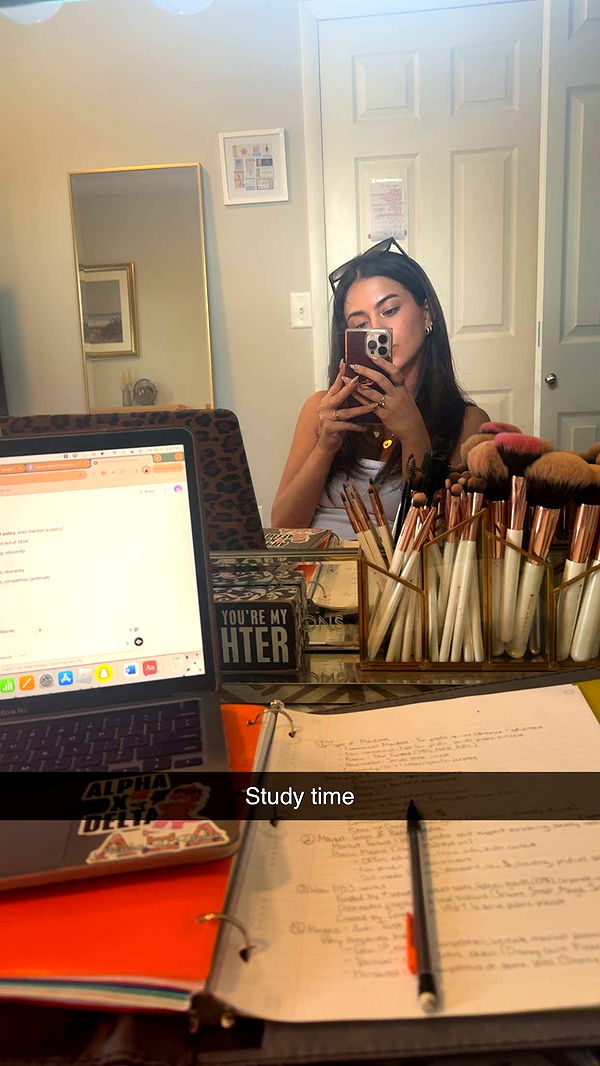 mia_sweitz image ~ Altpins