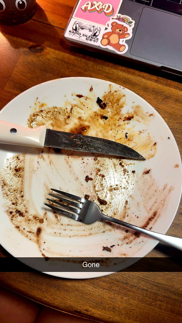 mia_sweitz image ~ Altpins