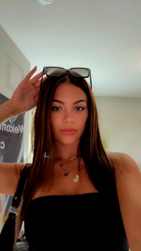 mia_sweitz image ~ Altpins