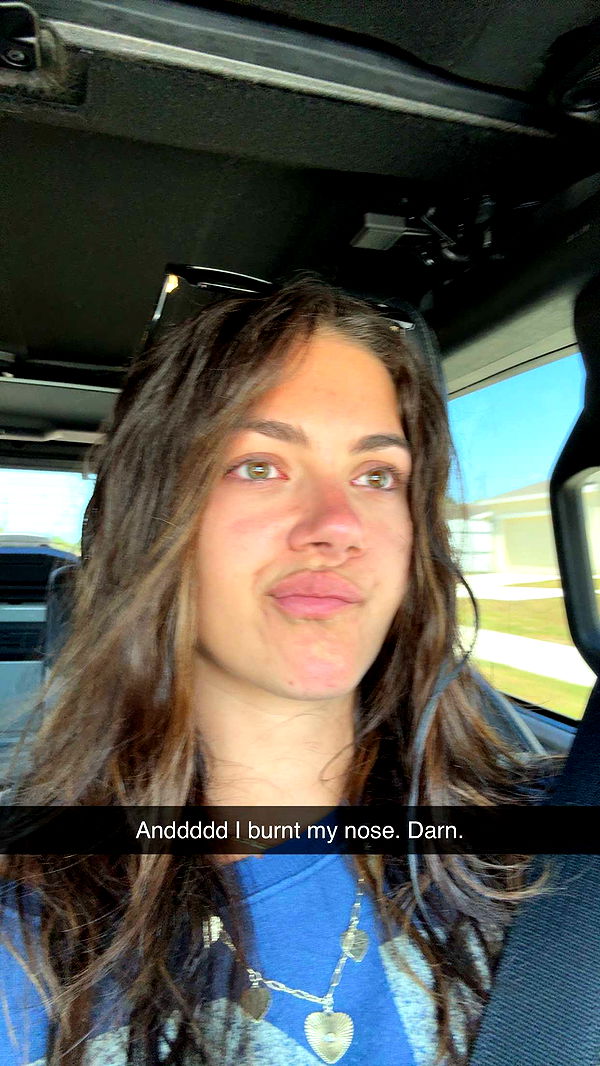 mia_sweitz image ~ Altpins