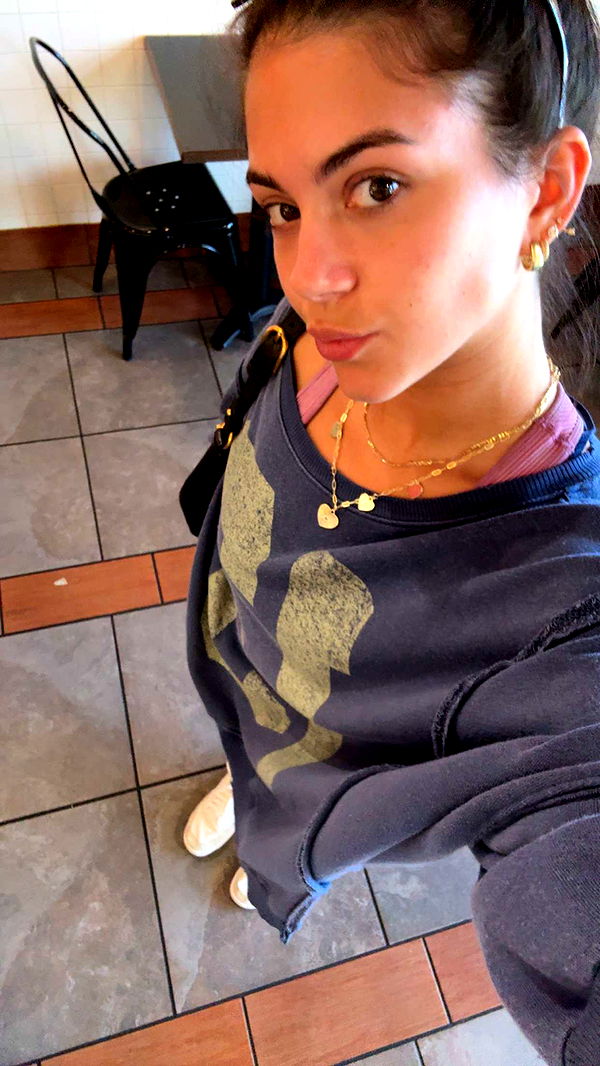 mia_sweitz image ~ Altpins