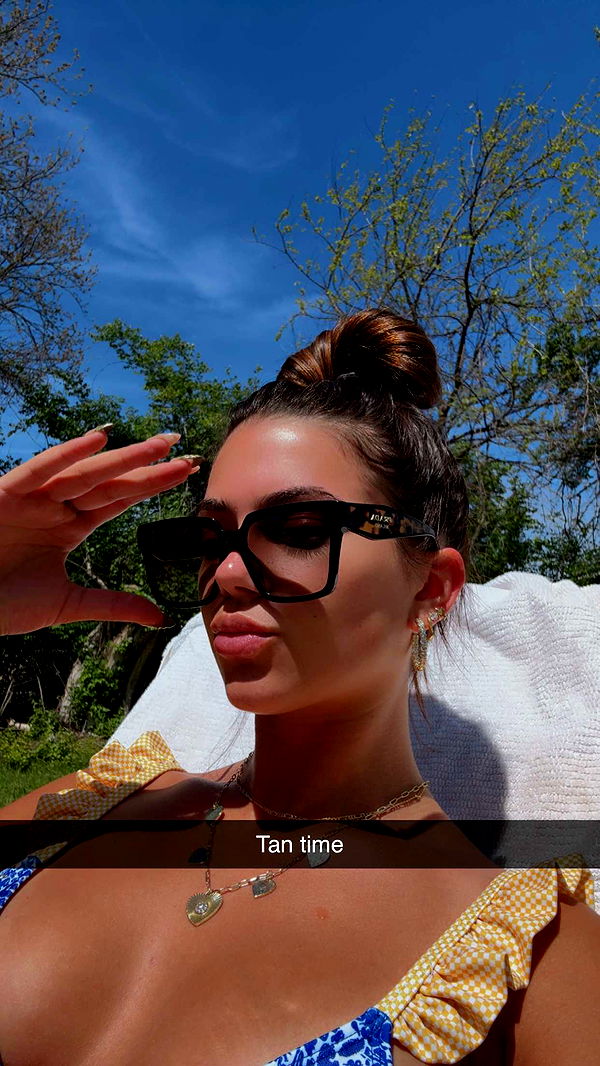 mia_sweitz image ~ Altpins