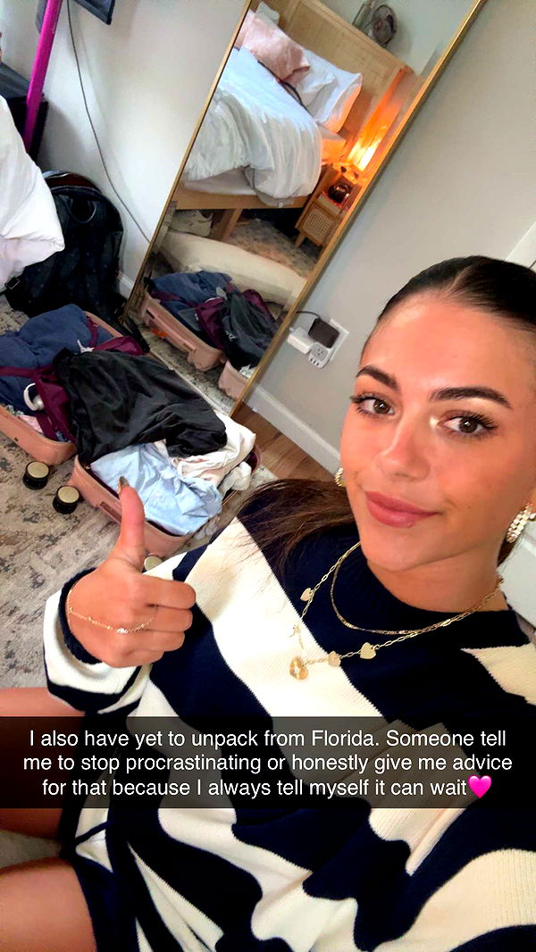 mia_sweitz image ~ Altpins