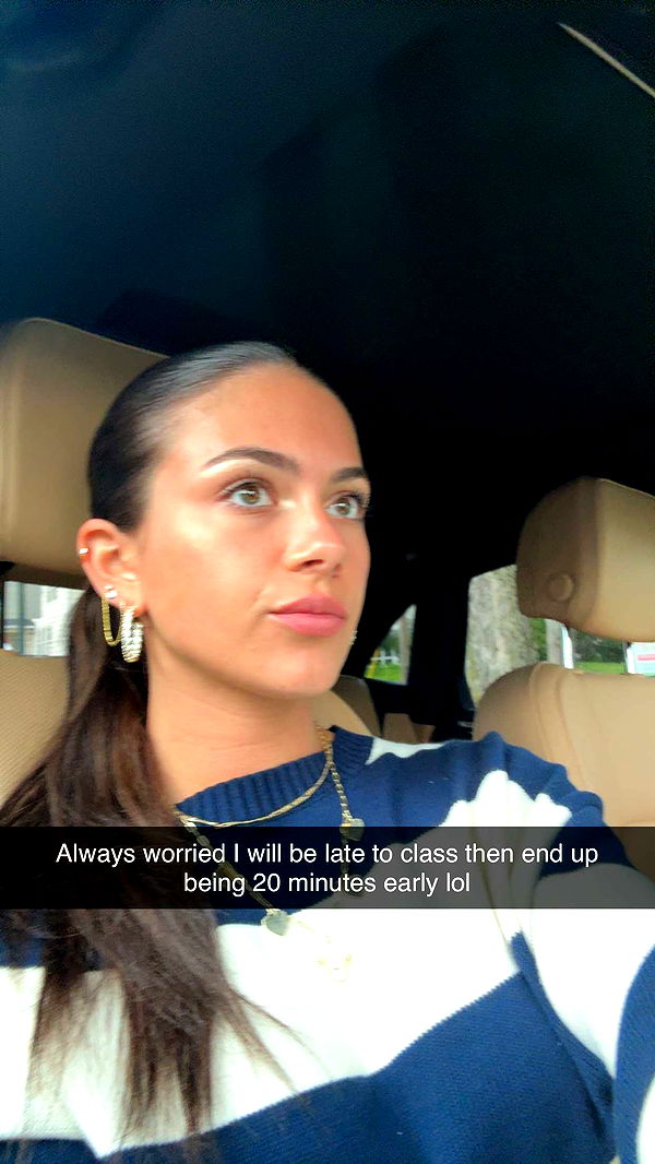 mia_sweitz image ~ Altpins