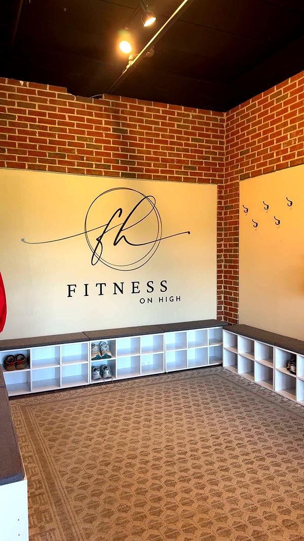 mia_sweitz image ~ Altpins