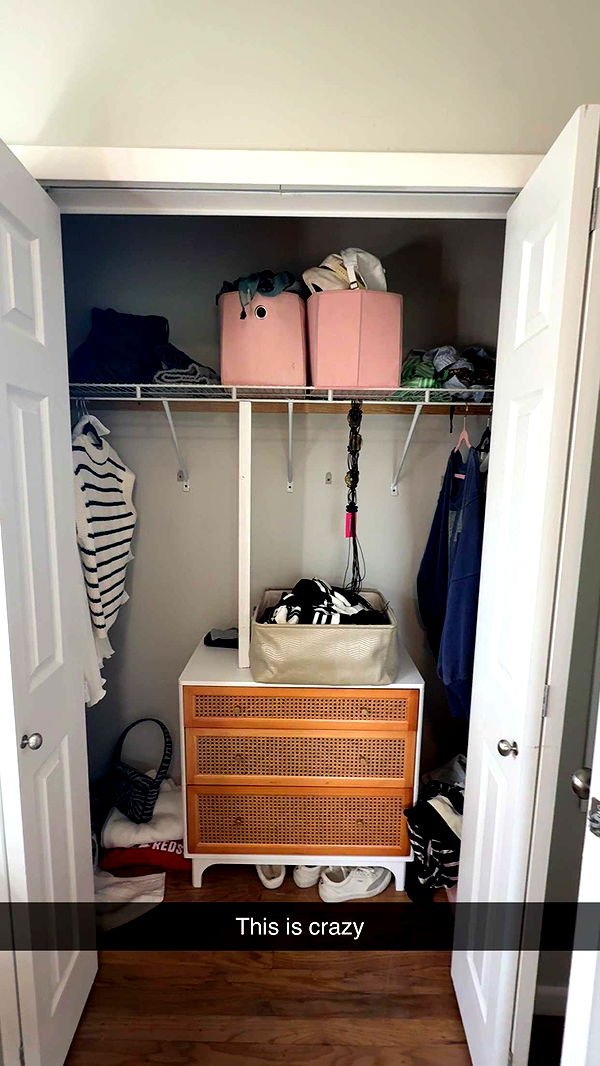 mia_sweitz image ~ Altpins