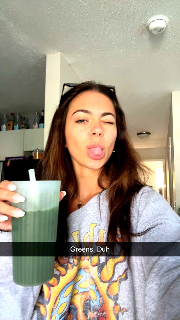 mia_sweitz image ~ Altpins