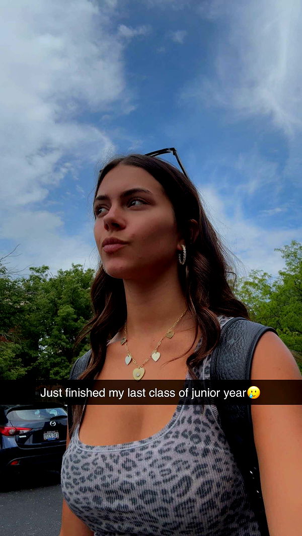 mia_sweitz image ~ Altpins