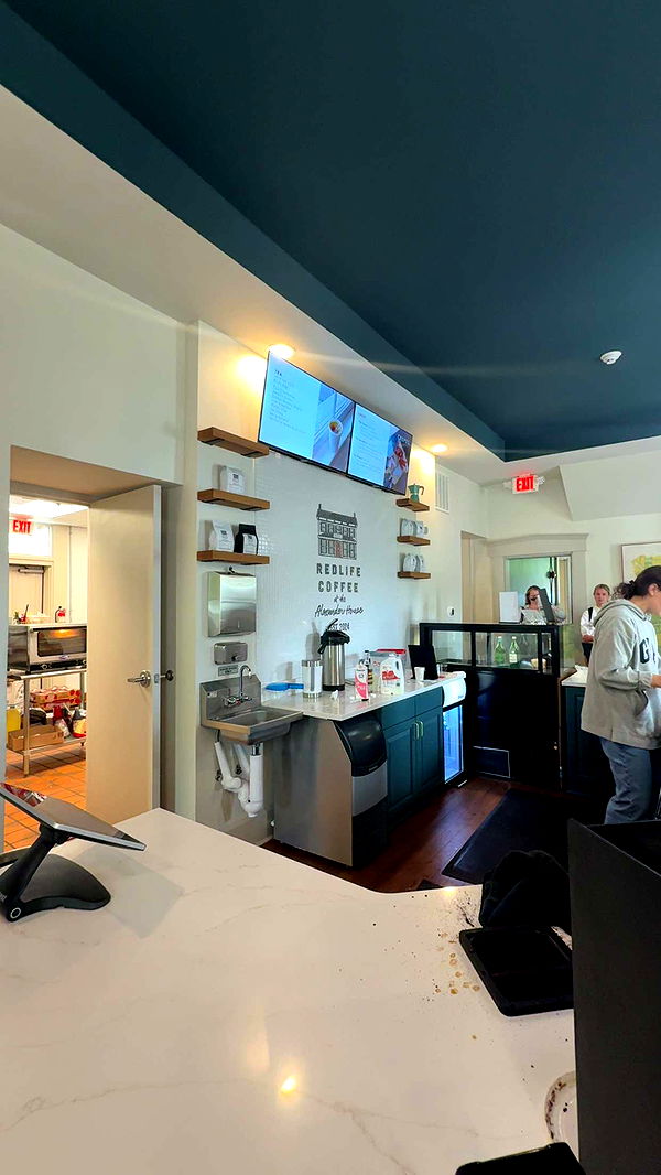 mia_sweitz image ~ Altpins