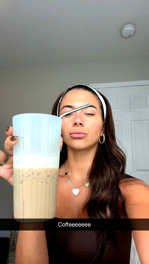 mia_sweitz image ~ Altpins