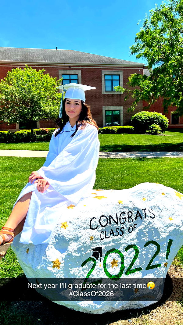 mia_sweitz image ~ Altpins