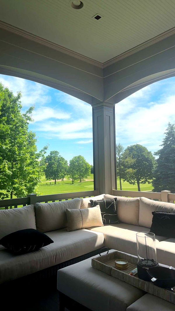 mia_sweitz image ~ Altpins