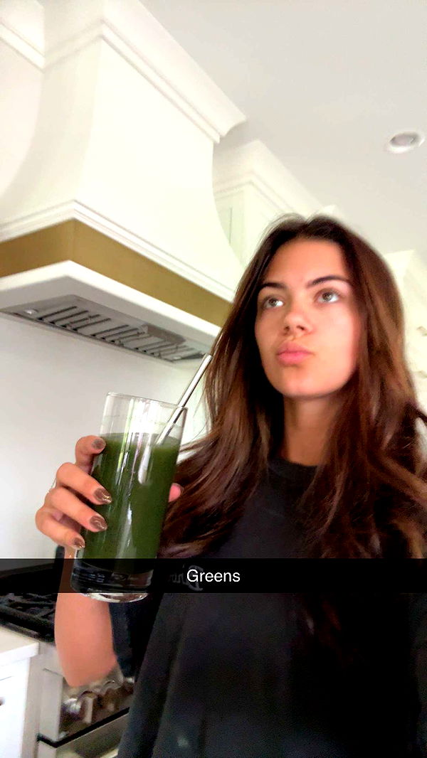 mia_sweitz image ~ Altpins