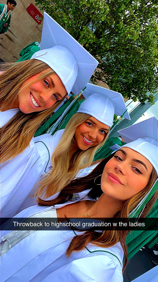 mia_sweitz image ~ Altpins