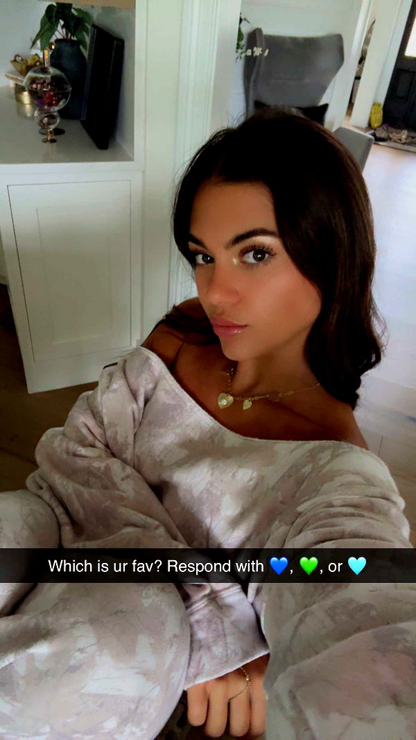 mia_sweitz image ~ Altpins