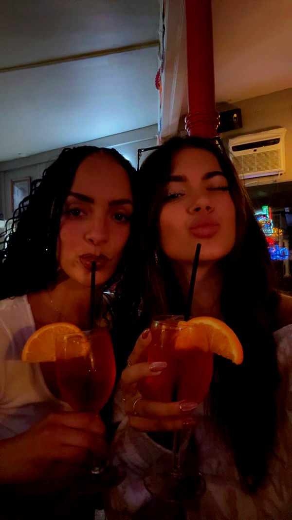 mia_sweitz image ~ Altpins