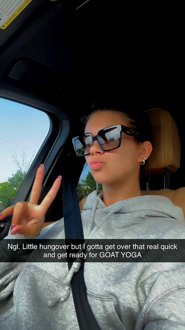 mia_sweitz image ~ Altpins