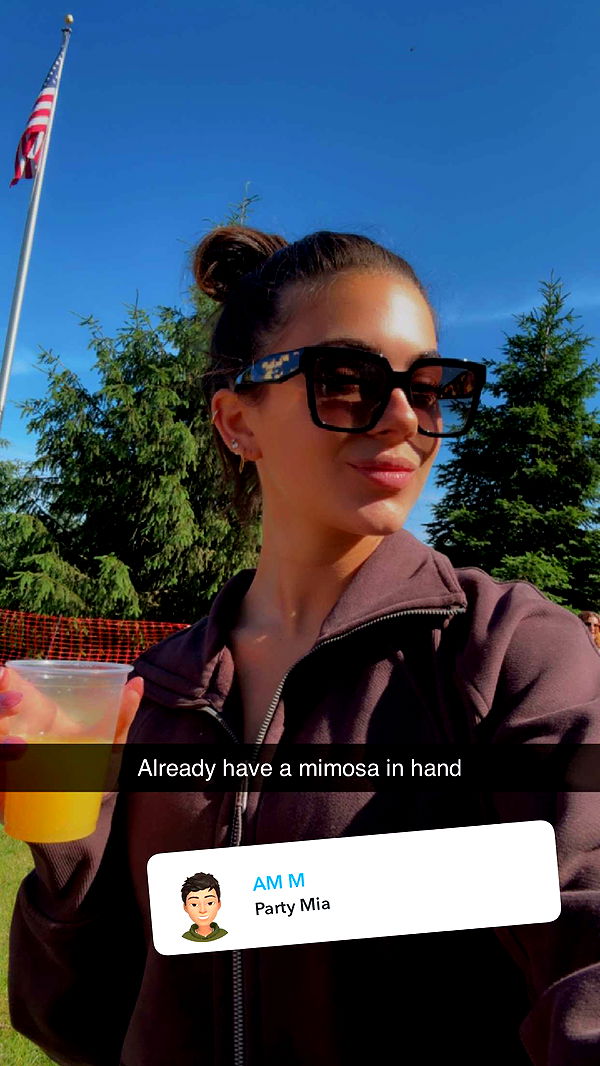 mia_sweitz image ~ Altpins