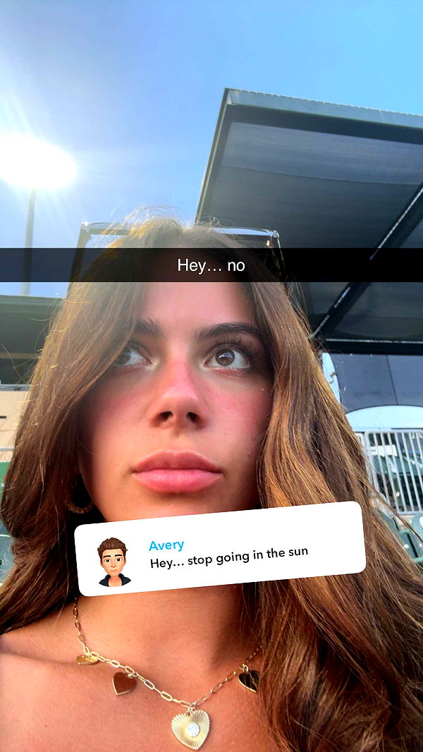 mia_sweitz image ~ Altpins