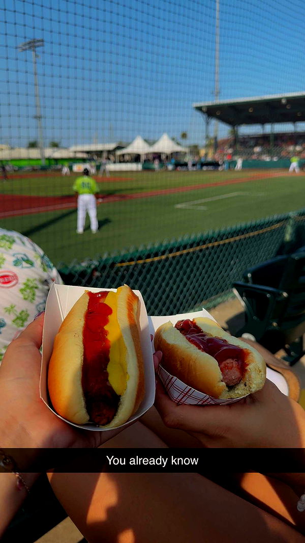 mia_sweitz image ~ Altpins