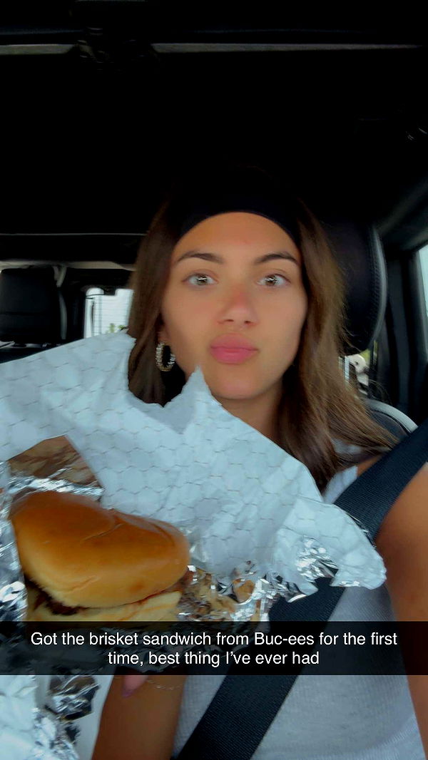 mia_sweitz image ~ Altpins