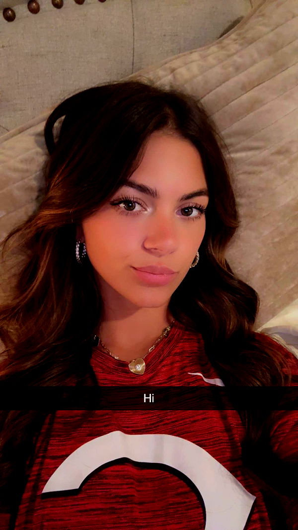 mia_sweitz image ~ Altpins