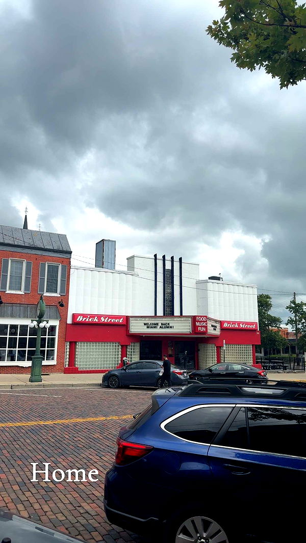 mia_sweitz image ~ Altpins