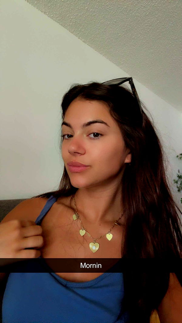 mia_sweitz image ~ Altpins