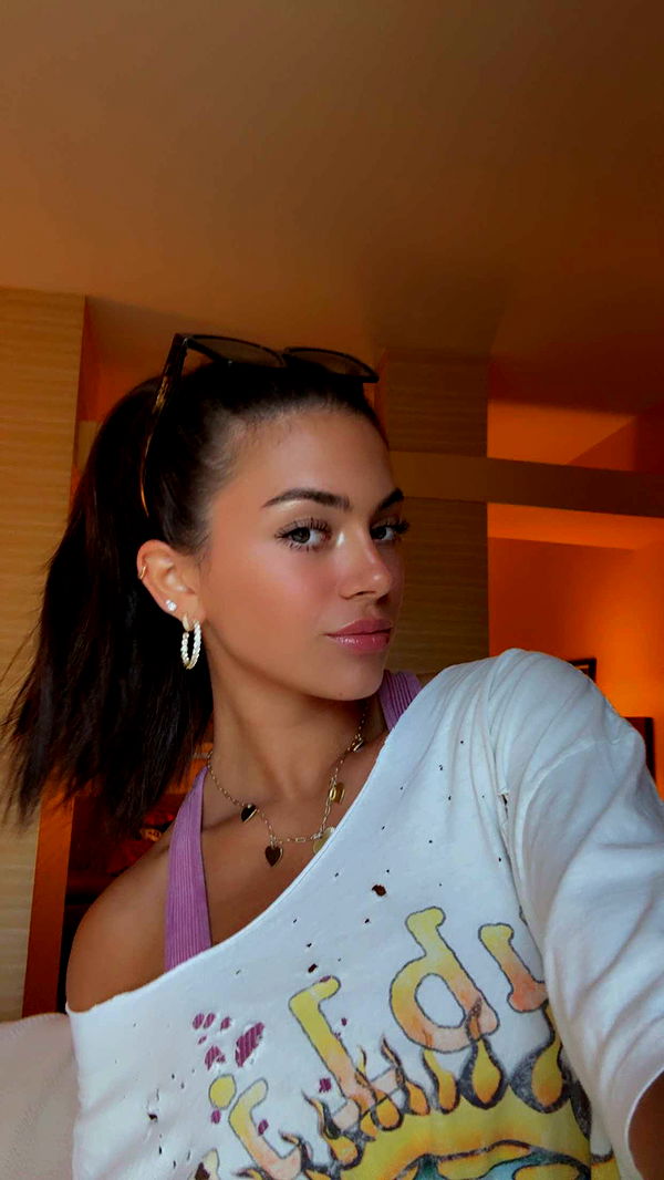 mia_sweitz image ~ Altpins