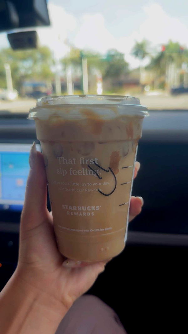 mia_sweitz image ~ Altpins