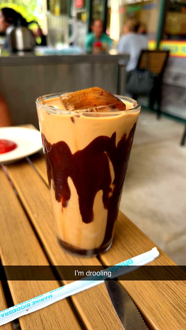 mia_sweitz image ~ Altpins