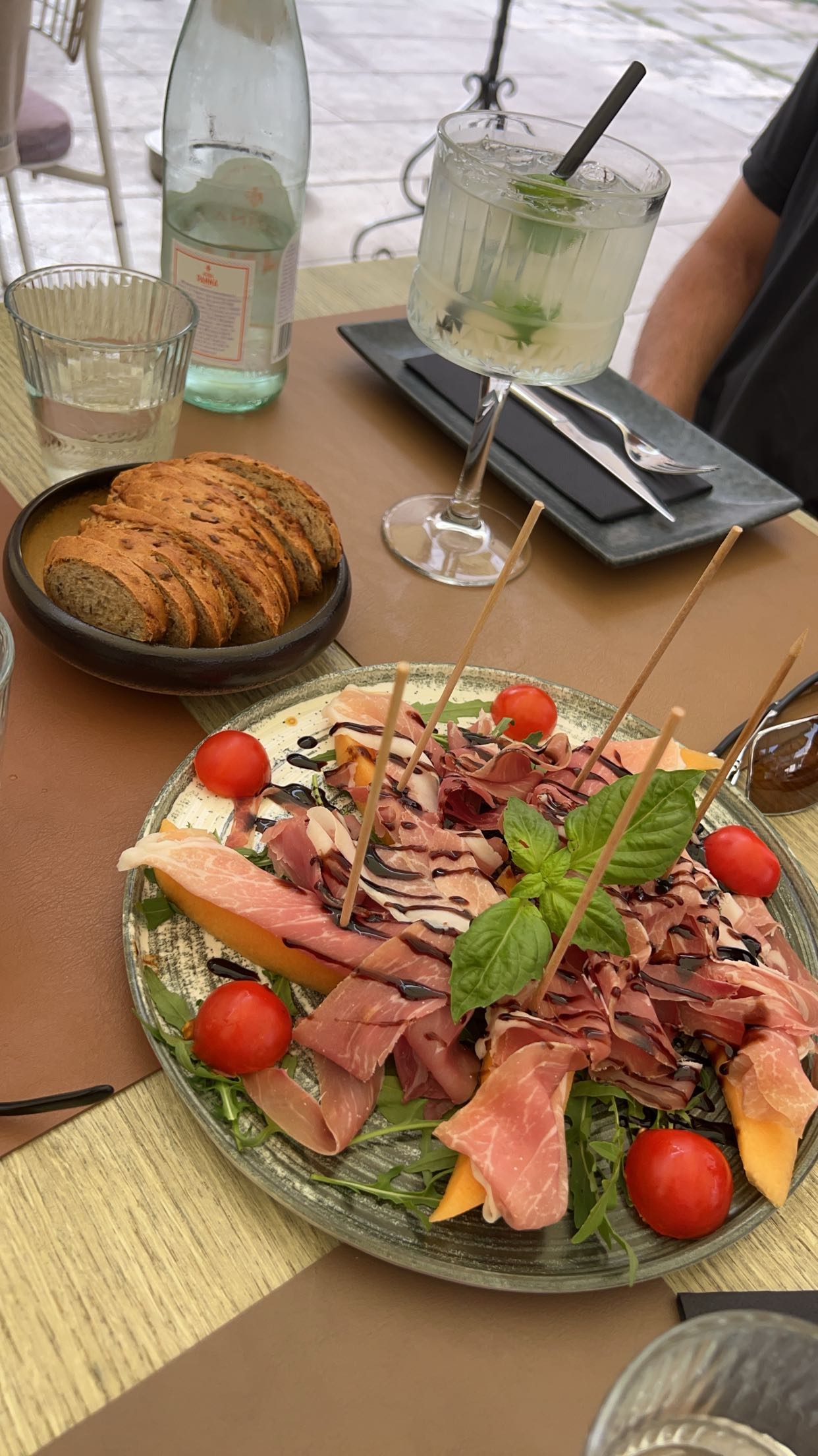 mia_sweitz snapchat image archive image