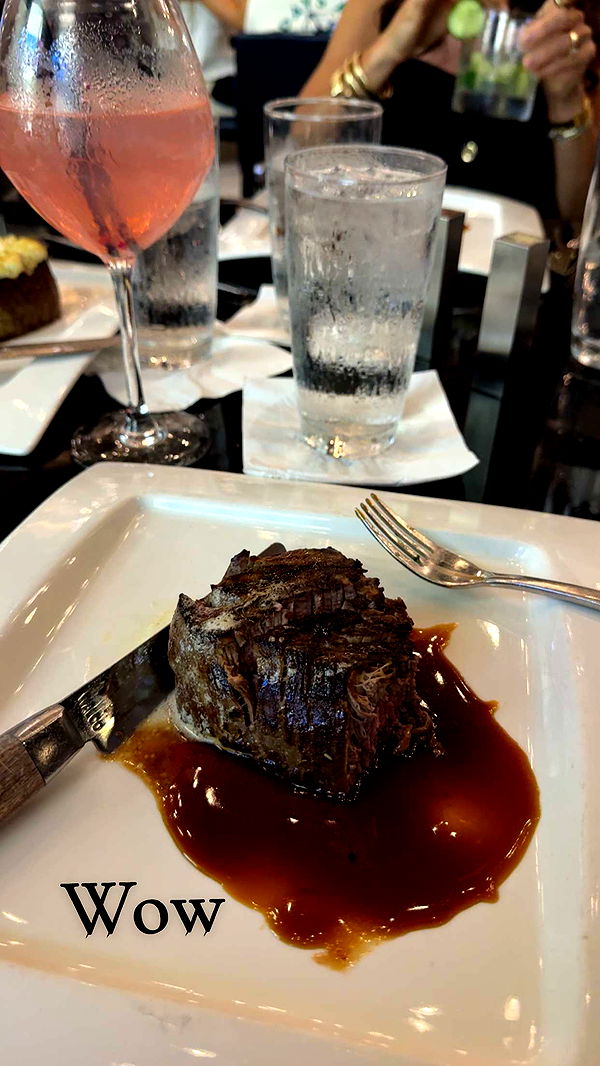 mia_sweitz image ~ Altpins