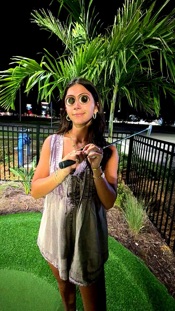 mia_sweitz image ~ Altpins