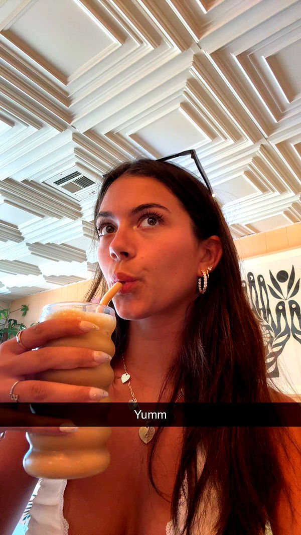 mia_sweitz image ~ Altpins