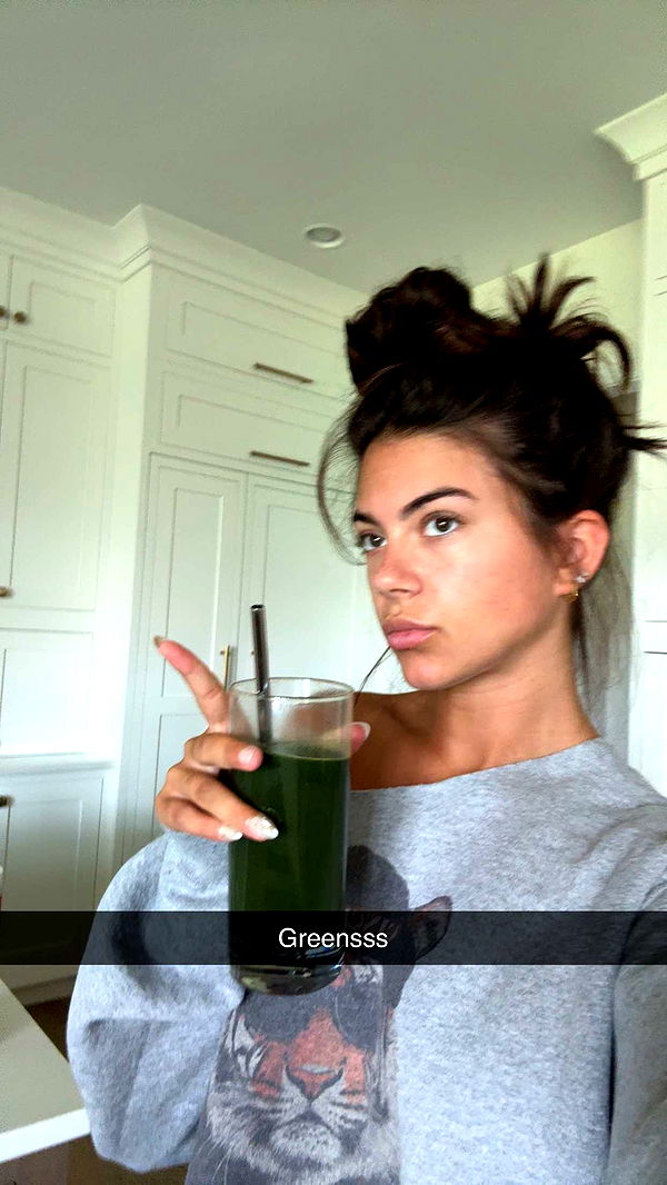 mia_sweitz image ~ Altpins