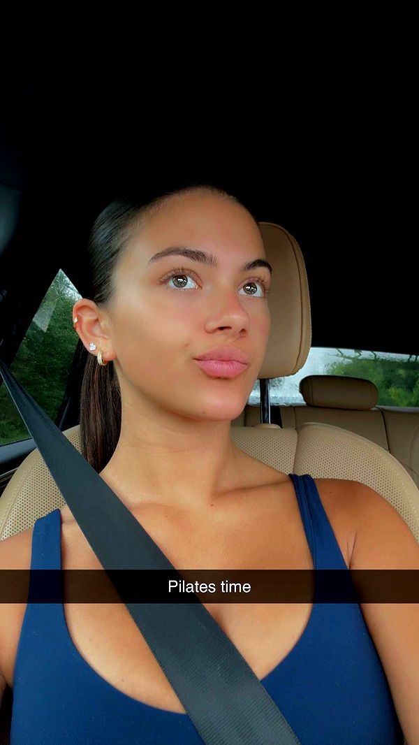 mia_sweitz image ~ Altpins