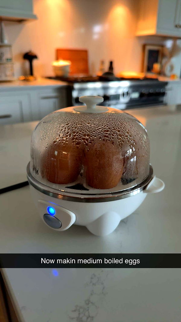 mia_sweitz image ~ Altpins