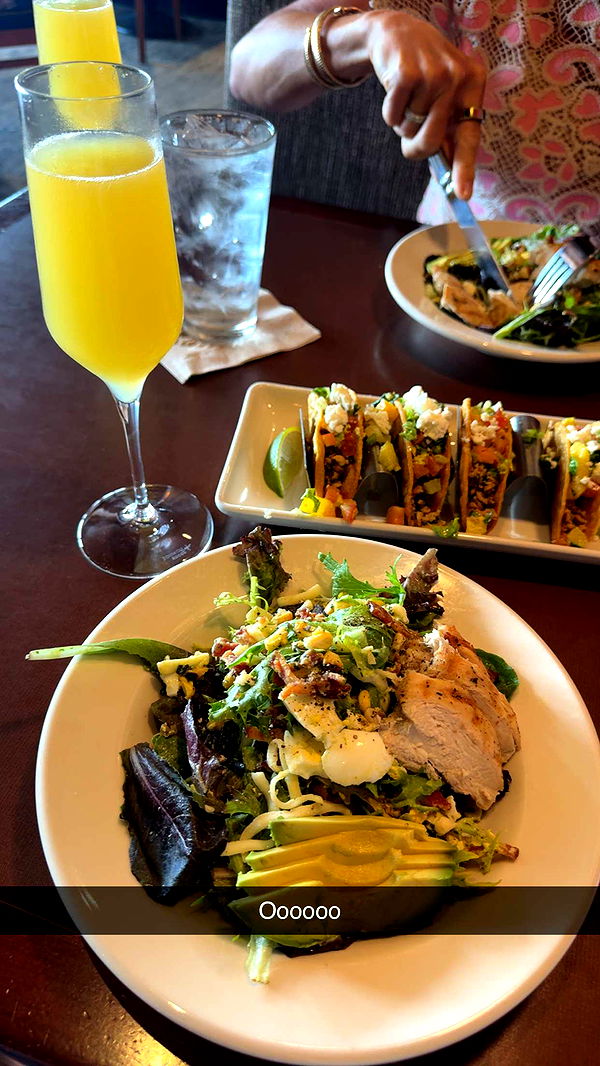 mia_sweitz image ~ Altpins