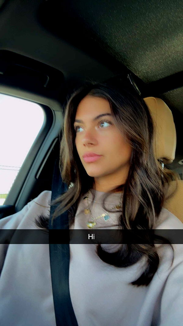 mia_sweitz image ~ Altpins