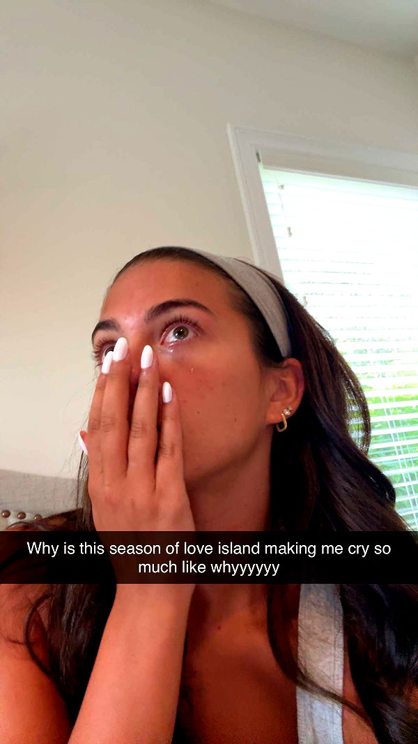 mia_sweitz image ~ Altpins