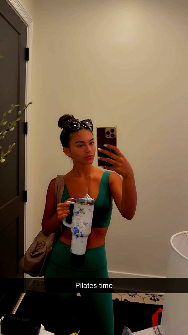 mia_sweitz image ~ Altpins