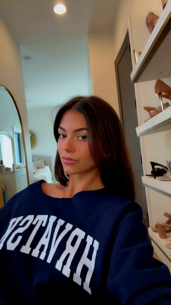 mia_sweitz image ~ Altpins