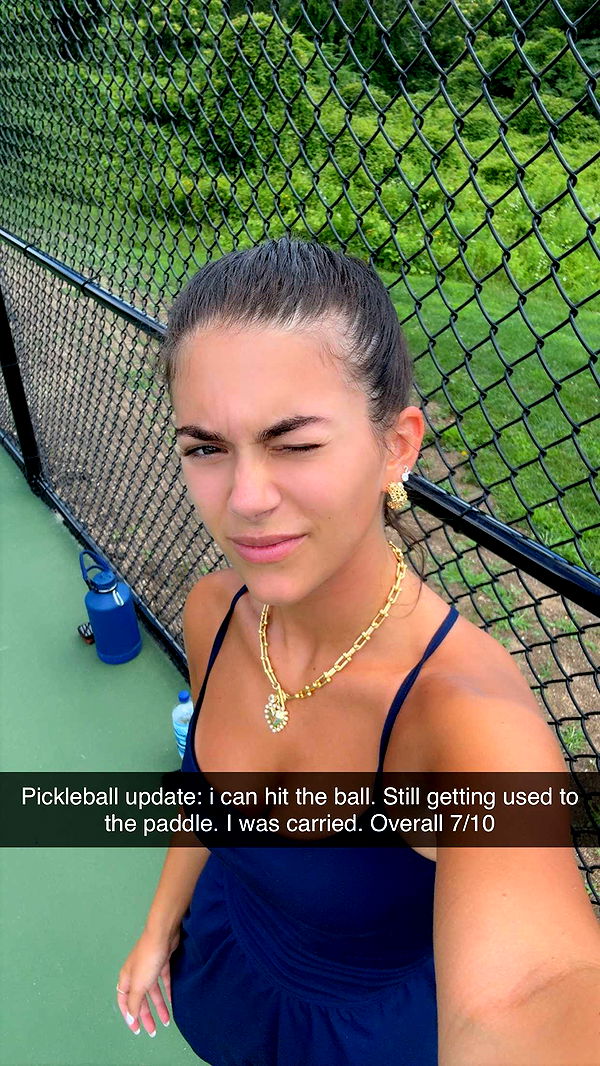 mia_sweitz image ~ Altpins