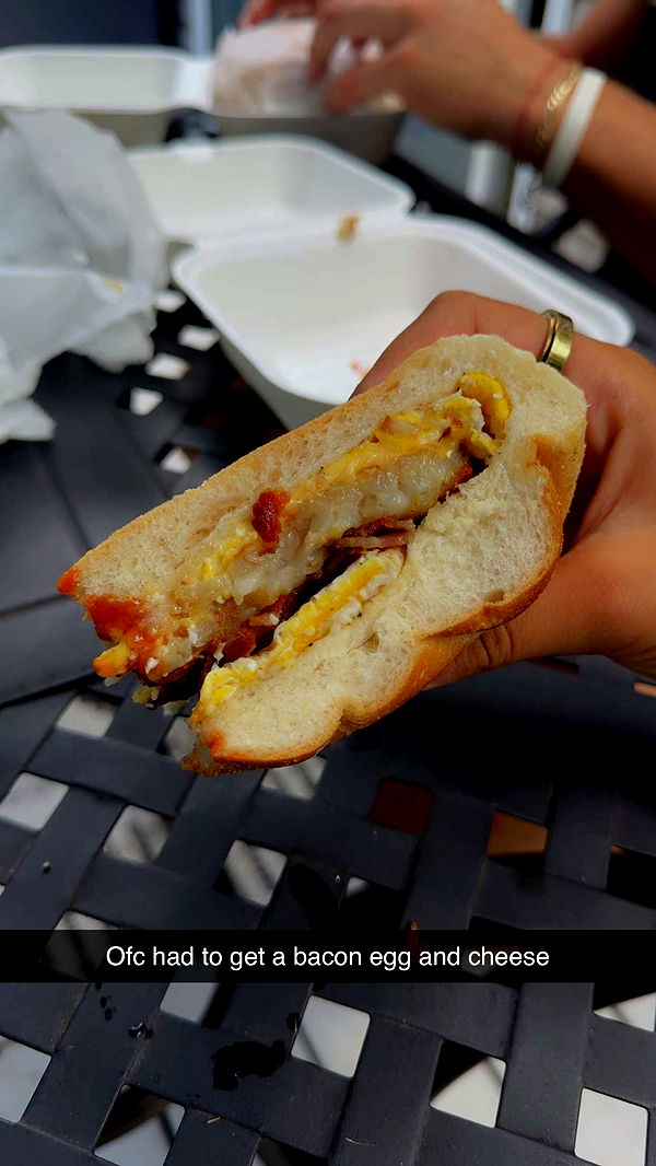 mia_sweitz image ~ Altpins